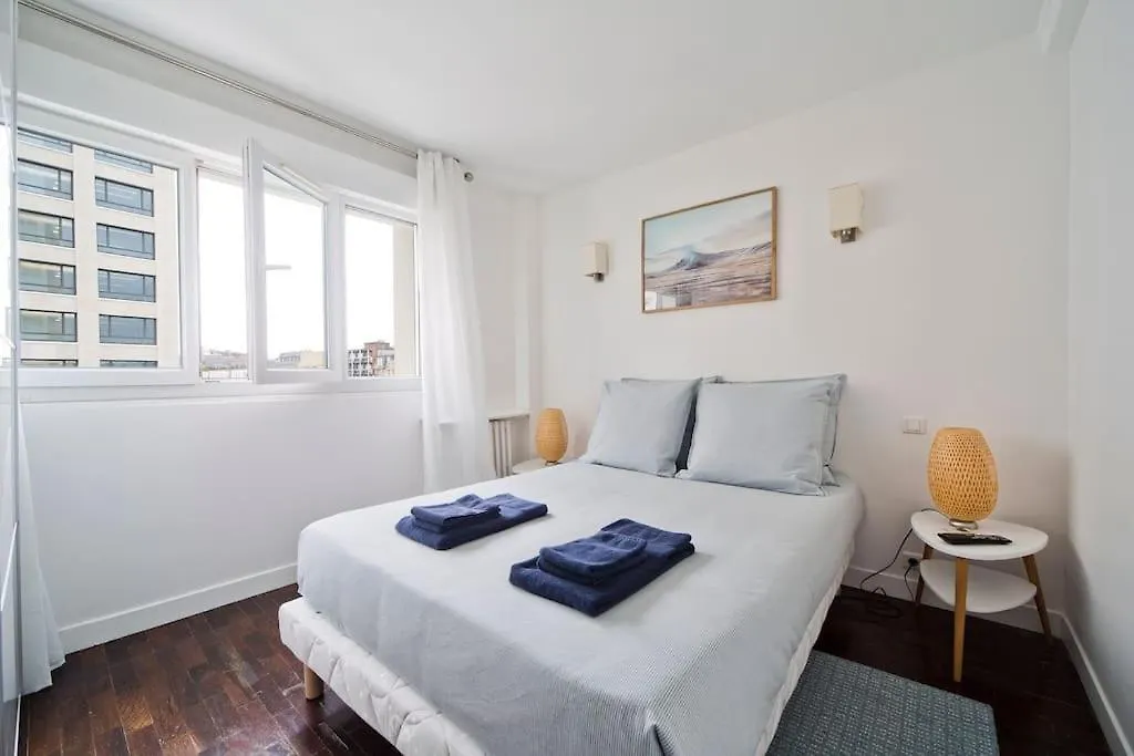 Apartament Eiffel